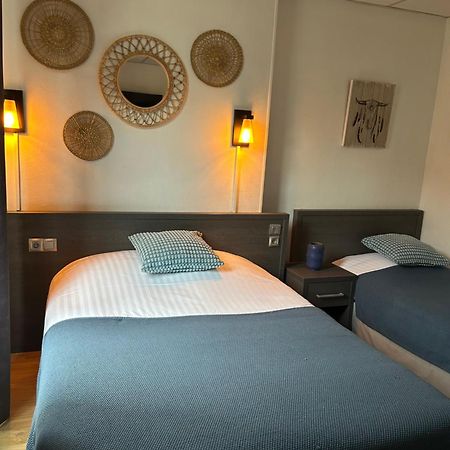 Les Inities Hotel Rouen Bagian luar foto