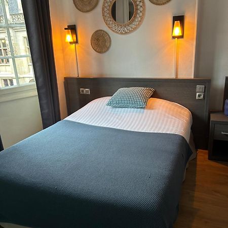 Les Inities Hotel Rouen Bagian luar foto